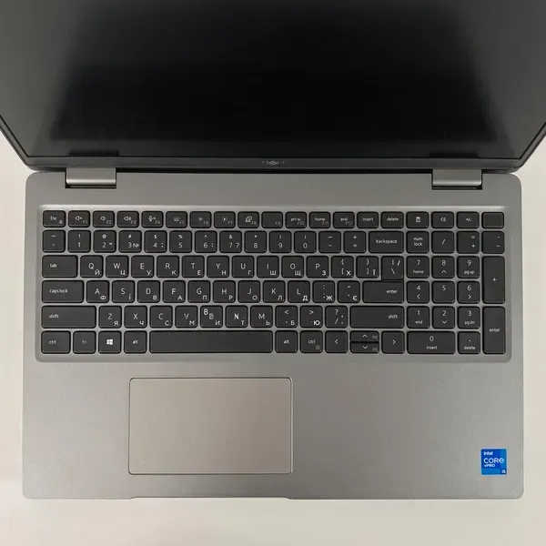 Ноутбук Dell Latitude 5521 / 15.6" (1920x1080) IPS / Intel Core i5-11500H (6 (12) ядер по 2.4 - 4.6 GHz) / 16 GB DDR4 / 512 GB SSD / nVidia GeForce MX450, 2 GB GDDR5, 64-bit / WebCam / HDMI - Зображення 3