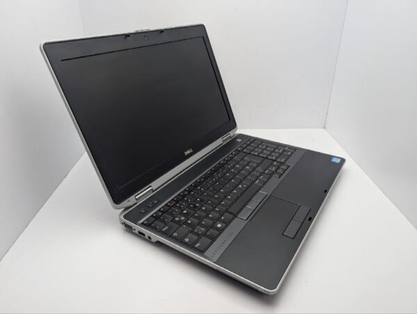 Ноутбук Dell Latitude E6530 / 15.6" (1366x768) TN / Intel Core i5-3340M (2 (4) ядер по 2.7 - 3.4 GHz) / 8 GB DDR3 / 240 GB SSD / nVidia NVS 5200M, 1 GB GDDR5, 64-bit / WebCam / DVD-ROM - Зображення 6