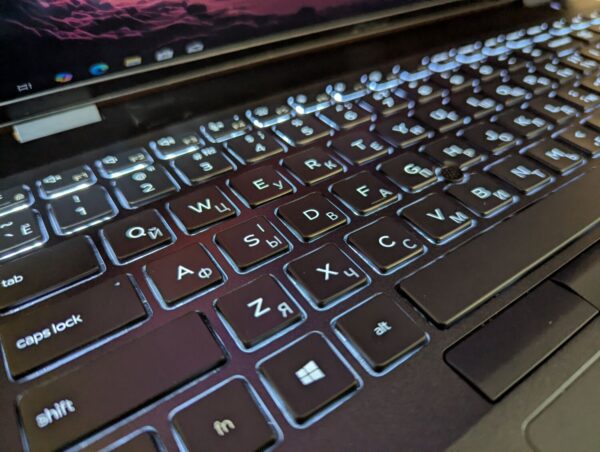 Ноутбук Dell Precision 3540 / 15.6" (1920x1080) IPS / Intel Core i7-8665U (4 (8) ядра по 1.9 - 4.8 GHz) / 8 GB DDR4 / 256 GB SSD / AMD Radeon Pro WX 2100, 2 GB GDDR5, 64-bit / WebCam / TouchID / Windows 10 - Зображення 6