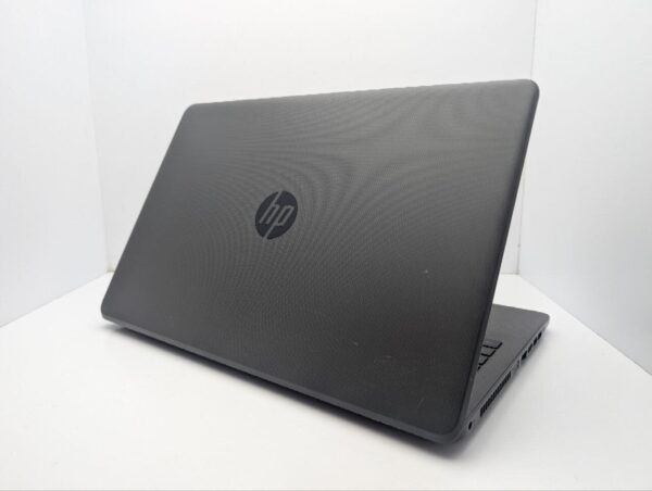 Ноутбук HP 250 G6 / 15.6" (1920x1080) IPS / Intel Core i5-7200U (2 (4) ядра по 2.5 - 3.1 GHz) / 8 GB DDR4 / 256 GB SSD / Intel HD Graphics 620 / WebCam / DVD-ROM - Зображення 7