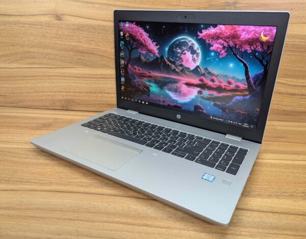 Ноутбук HP ProBook 650 G5 / 15.6" (1920x1080) IPS / Intel Core i7-8665U (4 (8) ядра по 1.9 - 4.8 GHz) / 16 GB DDR4 / 480 GB SSD / Intel UHD Graphics / WebCam / TouchID / Windows 10 - Зображення 5