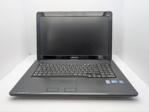 Ноутбук Medion Akoya E7216 / 17.3" (1600x900) TN / Intel Core i3-380M (2 (4) ядра по 2.53 GHz) / 6 GB DDR3 / 500 GB HDD / Intel HD Graphics / WebCam / АКБ не тримає - Зображення 3