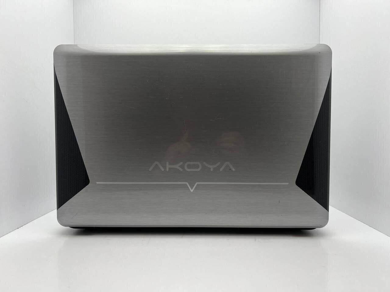 Ноутбук Medion Akoya P7618 / 17.3" (1600x900) TN / Intel Core i5-480M (2 (4) ядра по 2.66 - 2.93 GHz) / 4 GB DDR3 / 1000 GB HDD / nVidia GeForce GT 540M, 1 GB GDDR3, 128-bit / WebCam / АКБ відсутня - Зображення 5