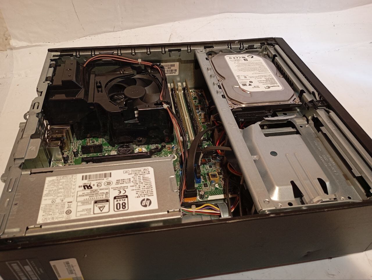 ПК Б-клас HP EliteDesk 800 G2 SFF / Intel Core i3-6100 (2 (4) ядра по 3.7 GHz) / 8 GB DDR4 / 500 GB HDD / Intel HD Graphics 530 - Зображення 5