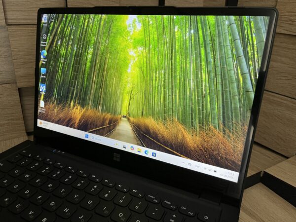 Ультрабук Б-клас Gateway GWTC71427-BK / 14.1" (1920x1080) IPS Touch / Intel Core i7-1255U (10 (12) ядер по 2.8 - 4.7 GHz) / 8 GB DDR4 / 512 GB SSD M.2 / Intel UHD Graphics / WebCam / Fingerprint - Зображення 3