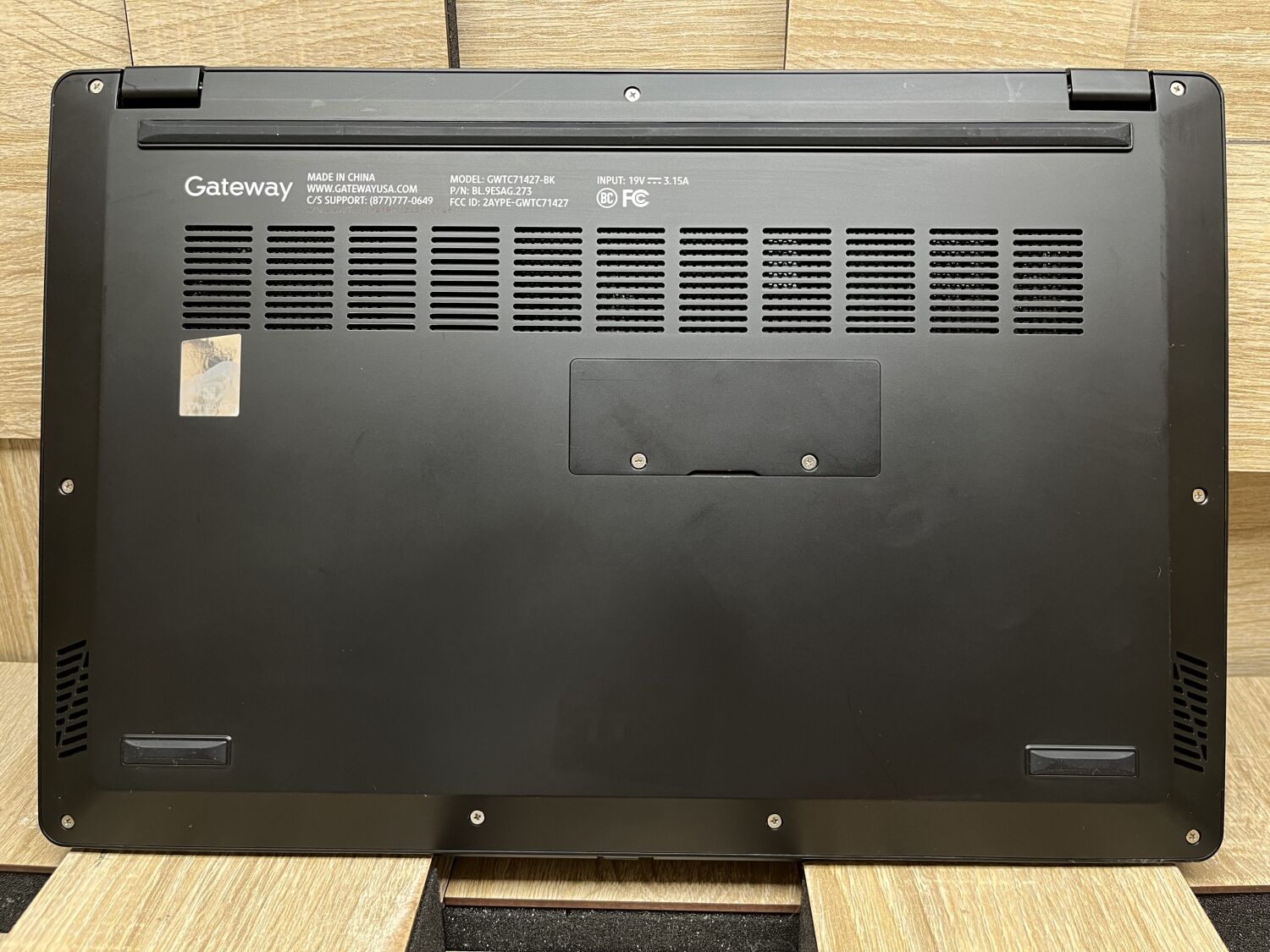 Ультрабук Б-клас Gateway GWTC71427-BK / 14.1" (1920x1080) IPS Touch / Intel Core i7-1255U (10 (12) ядер по 2.8 - 4.7 GHz) / 8 GB DDR4 / 512 GB SSD M.2 / Intel UHD Graphics / WebCam / Fingerprint - Зображення 9