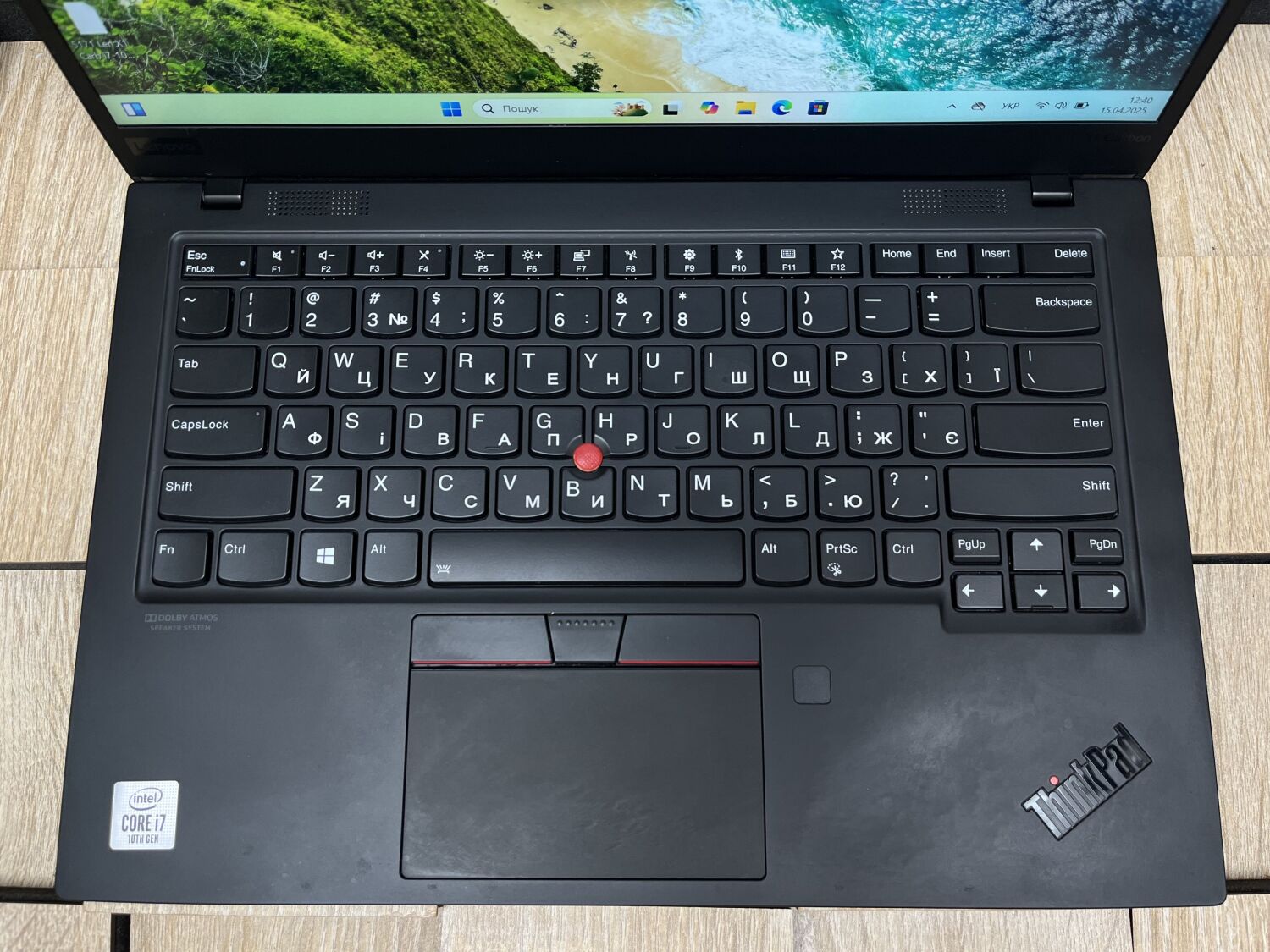 Ультрабук Б-клас Lenovo ThinkPad X1 Carbon (7th Gen) / 14" (1920x1080) IPS / Intel Core i7-10710U (6 (12) ядер по 1.1 - 4.7 GHz) / 16 GB DDR3 / 256 GB SSD M.2 / Intel UHD Graphics / WebCam / Fingerprint / HDMI - Зображення 4