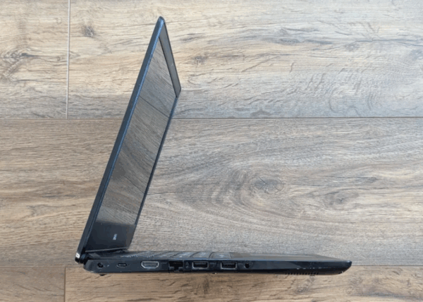 Ультрабук Dell Latitude 3400 / 14" (1920x1080) IPS / Intel Core i5-8265U (4 (8) ядра по 1.6 - 3.9 GHz) / 8 GB DDR4 / 128 GB SSD / Intel UHD Graphics / WebCam - Зображення 4