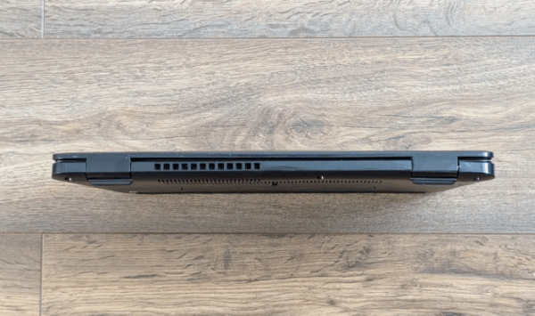 Ультрабук Dell Latitude 3400 / 14" (1920x1080) IPS / Intel Core i5-8265U (4 (8) ядра по 1.6 - 3.9 GHz) / 8 GB DDR4 / 128 GB SSD / Intel UHD Graphics / WebCam - Зображення 6