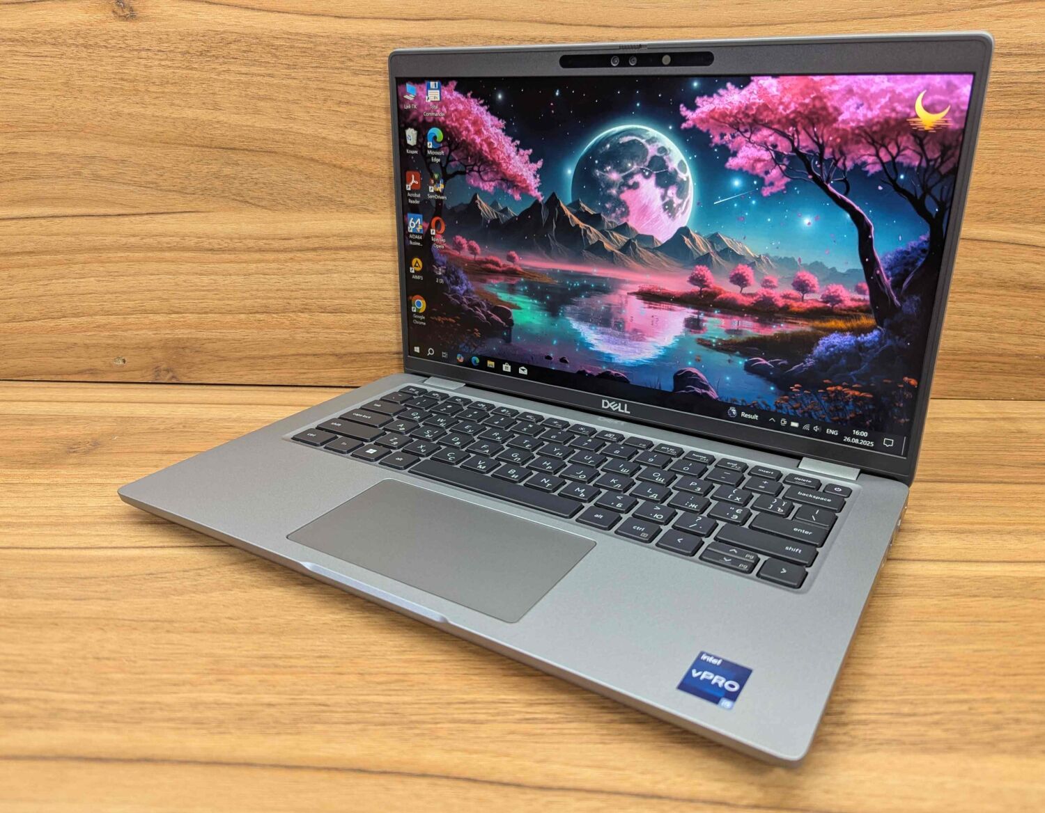 Ультрабук Dell Latitude 5440 / 14" (1920x1080) IPS / Intel Core i5-1345U (10 (12) ядер по 3.5 - 4.7 GHz) / 32 GB DDR4 / 512 GB SSD / Intel Iris Xe Graphics / WebCam / USB Type-C / Windows 10 - Зображення 5