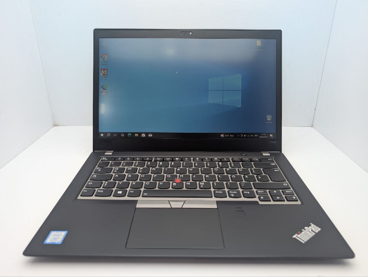 Ультрабук Lenovo ThinkPad T480s / 14" (1920x1080) IPS / Intel Core i7-8550U (4 (8) ядра по 1.8 - 4.0 GHz) / 8 GB DDR4 / 512 GB SSD M.2 / Intel UHD Graphics 620 / WebCam - Зображення 2