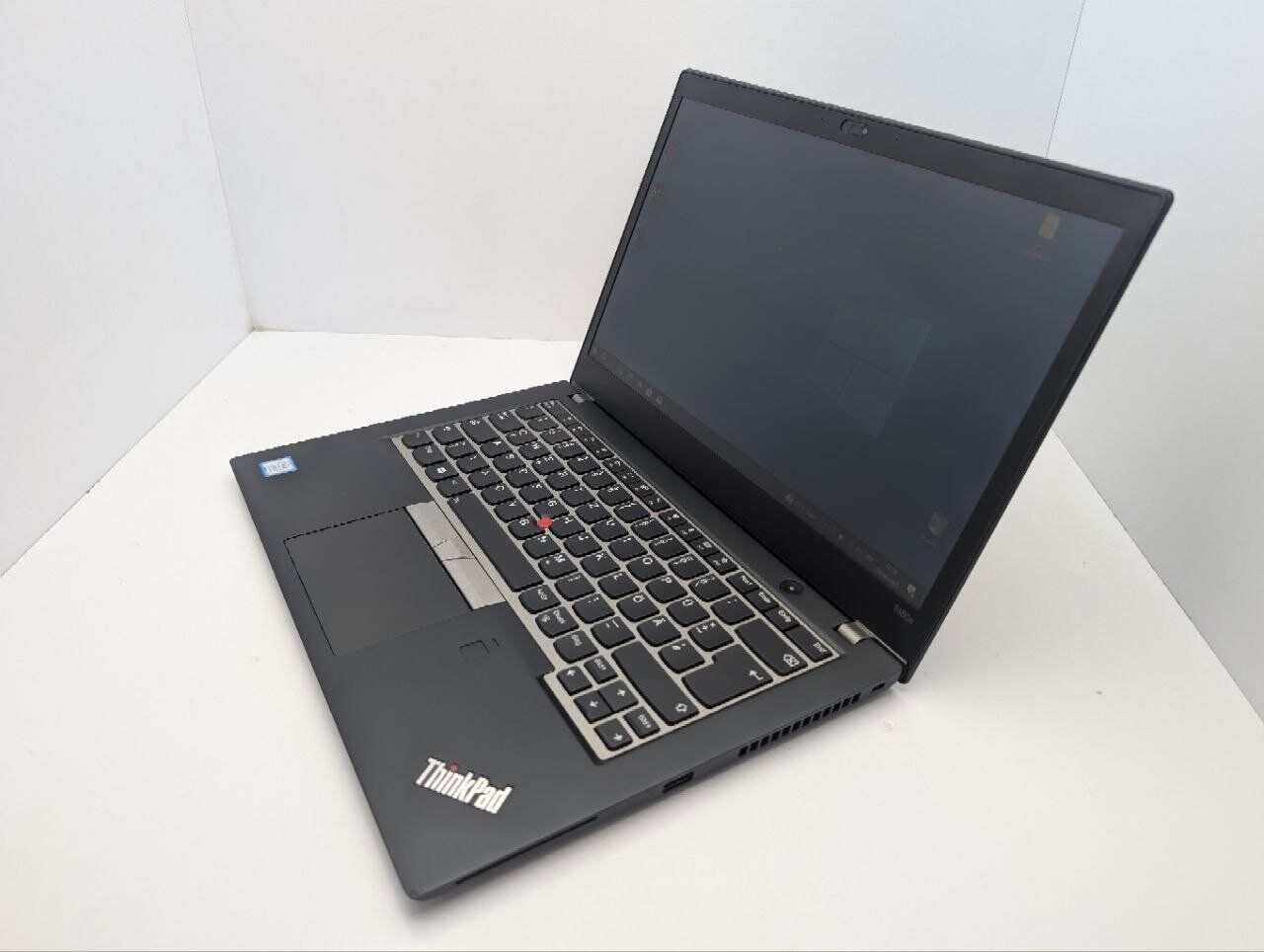 Ультрабук Lenovo ThinkPad T480s / 14" (1920x1080) IPS / Intel Core i7-8550U (4 (8) ядра по 1.8 - 4.0 GHz) / 8 GB DDR4 / 512 GB SSD M.2 / Intel UHD Graphics 620 / WebCam - Зображення 7