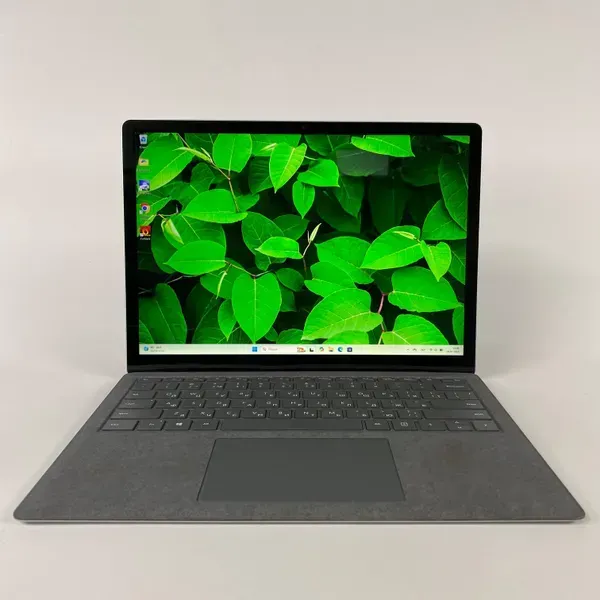 Ультрабук Microsoft Surface Laptop 4 / 13.5" (2256x1504) IPS Touch / AMD Ryzen 5 4680U (6 (12) ядер по 2.2 - 4.0 GHz) / 8 GB DDR4 / 256 GB SSD / AMD Radeon RX Vega 7 / WebCam / USB Type-C - Зображення 2