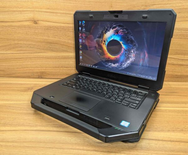 Захищений ноутбук Dell Latitude 14 Rugged 5414 / 14" (1366x768) TN / Intel Core i5-6300U (2 (4) ядра по 2.4 - 3.0 GHz) / 8 GB DDR4 / 256 GB SSD / Intel HD Graphics 520 / WebCam / HDMI / Windows 10 - Зображення 5