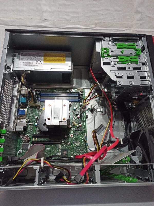 ПК Б-клас Fujitsu Esprimo P920 E85+ Tower / Intel Core i5-4570 (4 ядра по 3.2 - 3.6 GHz) / 16 GB DDR3 / 500 GB HDD / Intel HD Graphics 4600 / DVD-ROM - Зображення 5