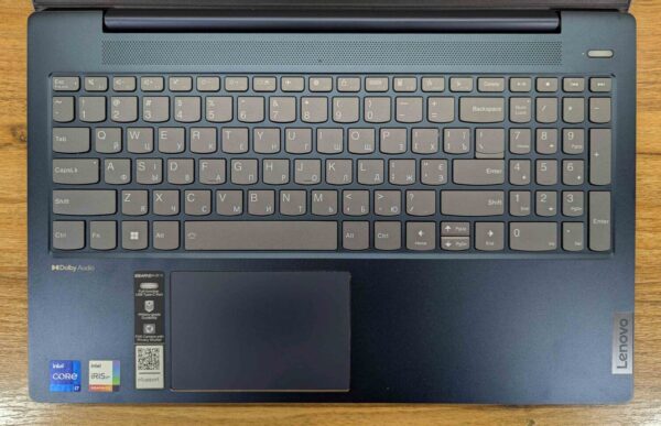 Ноутбук Lenovo IdeaPad 5 15IAL 7 / 15.6" (1920x1080) IPS / Intel Core i7-1255U (10 (12) ядер по 3.5 - 4.7 GHz) / 16 GB DDR4 / 1000 GB SSD / Intel Iris Xe Graphics eligible / WebCam / Windows 11 - Зображення 3