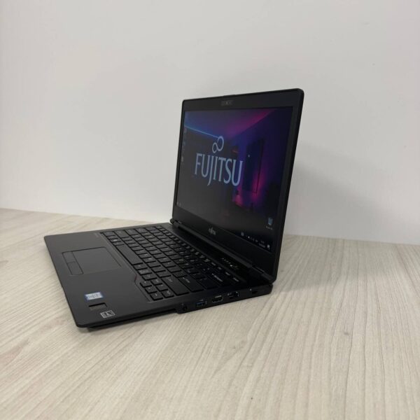 Ноутбук Fujitsu LifeBook U749 / 14" (1920x1080) IPS / Intel Core i5-8365U (4 (8) ядра по 1.6 - 4.1 GHz) / 8 GB DDR4 / 256 GB SSD NVMe / Intel UHD Graphics 620 / WebCam - Зображення 5