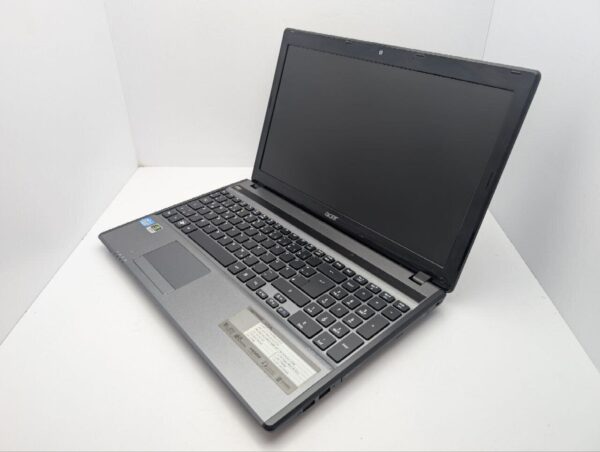 Ноутбук Acer Aspire 5755G / 15.6" (1366x768) TN / Intel Core i5-2450M (2 (4) ядра по 2.5 - 3.1 GHz) / 8 GB DDR3 / 1000 GB HDD / nVidia GeForce GT 630M, 1 GB GDDR5, 128-bit / WebCam / DVD-ROM - Зображення 7