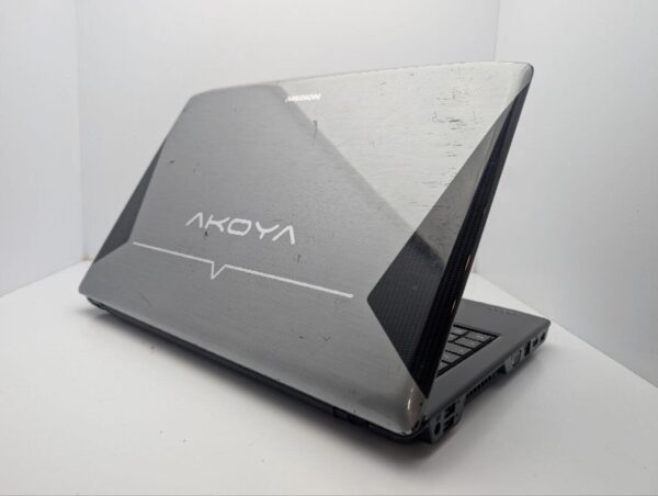 Ноутбук Medion Akoya P6624 / 15.6" (1366x768) TN / Intel Core i3-370M (2 (4) ядра по 2.4 - 2.5 GHz) / 6 GB DDR3 / 750 GB HDD / nVidia GeForce GT 425M, 1 GB GDDR3, 128-bit / WebCam / АКБ не тримає - Зображення 8