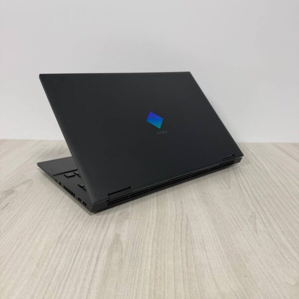 Ігровий ноутбук Б-клас HP Omen 15-en0044ur / 15.6" (1920x1080) IPS / AMD Ryzen 5 4500U (6 ядер по 2.3 - 4.0 GHz) / 16 GB DDR4 / 256 GB SSD NVMe / nVidia GeForce GTX 1650 Ti, 4 GB GDDR6, 128-bit / WebCam - Зображення 6
