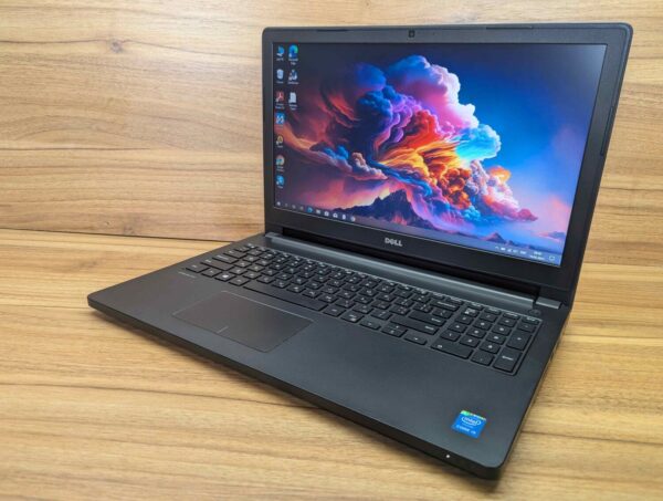 Ноутбук Б-клас Dell Latitude 3560 / 15.6" (1366x768) TN / Intel Core i5-5200U (2 (4) ядра по 2.2 - 2.7 GHz) / 8 GB DDR3 / 240 GB SSD / Intel HD Graphics 5500 / WebCam / Windows 10 - Зображення 5
