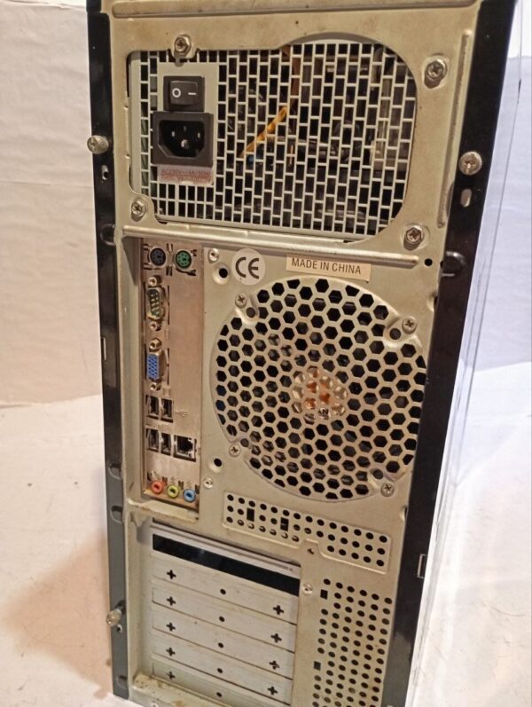 ПК Б-клас Golden Field 5003B Tower / Intel Core 2 Quad Q8300 (4 ядра по 2.5 GHz) / 4 GB DDR3 / 120 GB SSD / Intel GMA 4500 / 420W / Win 10 - Зображення 4
