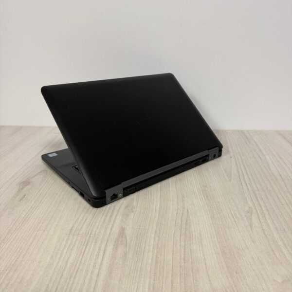 Ультрабук Б-клас Dell Latitude E5470 / 14" (1920x1080) IPS Touch / Intel Core i5-6200U (2 (4) ядра по 2.3 - 2.8 GHz) / 8 GB DDR4 / 128 GB SSD M.2 / Intel HD Graphics 520 / WebCam - Зображення 6