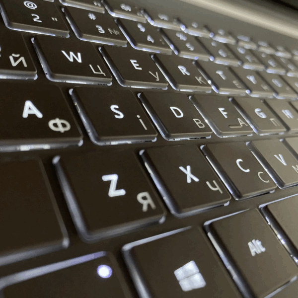 Ігровий ноутбук-трансформер Б-клас Microsoft Surface Book 3 / 15" (3240x2160) IPS / Intel Core i7-1065G7 (4 (8) ядра по 1.3 - 3.9 GHz) / 16 GB DDR4 / 256 GB SSD / nVidia GeForce GTX 1660 Ti Max-Q, 6 GB GDDR6, 192-bit / WebCam / USB Type-C - Зображення 5
