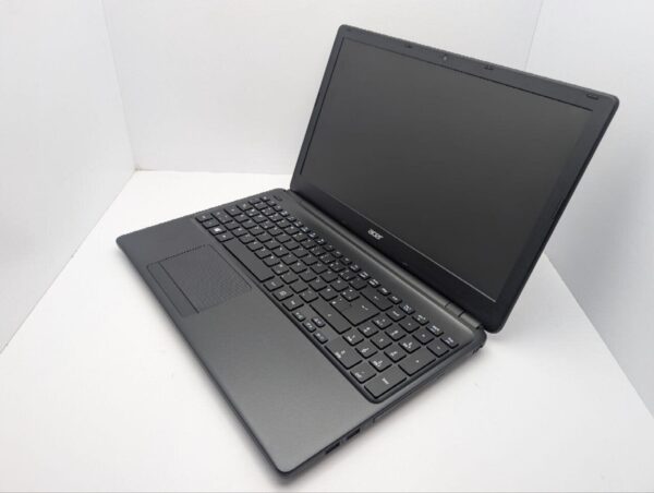 Ноутбук Acer Aspire E1-530 / 15.6" (1366x768) TN / Intel Pentium 2117U (2 ядра по 1.8 GHz) / 8 GB DDR3 / 320 GB HDD / Intel HD Graphics / WebCam / DVD-ROM - Зображення 7