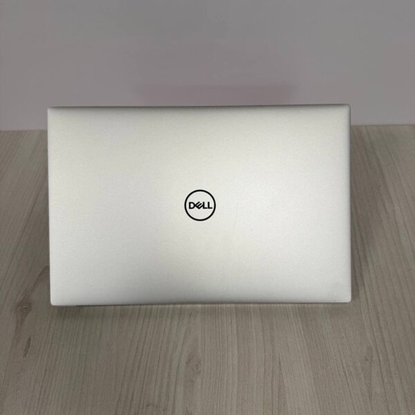 Ігровий ноутбук Б-клас Dell XPS 15 9520 / 15.6" (3456x2160) OLED Touch / Intel Core i9-12900HK (14 (20) ядер по 3.8 - 5.0 GHz) / 16 GB DDR5 / 512 GB SSD NVMe / nVidia GeForce RTX 3050 Ti, 4 GB GDDR6, 128-bit / WebCam - Зображення 3