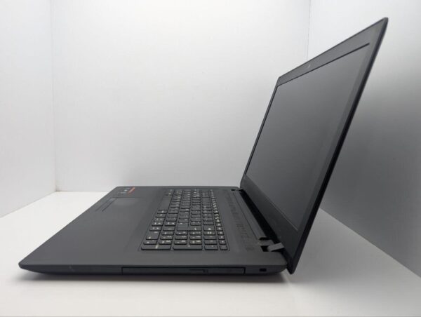 Ноутбук Lenovo IdeaPad 110-17 / 17.3" (1600x900) TN / AMD A8-7410 (4 ядра по 2.2 - 2.5 GHz) / 8 GB DDR3 / 120 GB SSD / AMD Radeon R5 Graphics / WebCam / DVD-ROM - Зображення 5