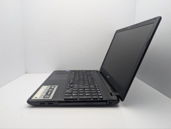 Ноутбук Acer Aspire E5-511 / 15.6" (1366x768) TN / Intel Pentium N3530 (4 ядра по 2.16 - 2.58 GHz) / 8 GB DDR3 / 120 GB SSD / Intel HD Graphics / WebCam / DVD-ROM - Зображення 5