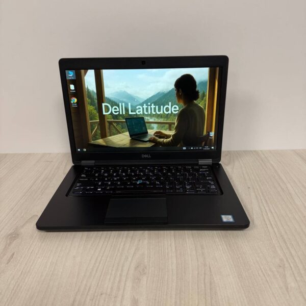 Ультрабук Б-клас Dell Latitude 5480 / 14" (1920x1080) IPS / Intel Core i5-7440HQ (4 ядра по 2.8 - 3.8 GHz) / 8 GB DDR4 / 128 GB SSD M.2 / Intel HD Graphics 630 / WebCam - Зображення 2