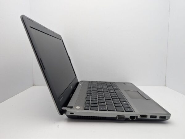 Ноутбук HP ProBook 4340s / 13.3" (1366x768) TN / Intel Core i3-3110M (2 (4) ядра по 2.4 GHz) / 8 GB DDR3 / 750 GB HDD / Intel HD Graphics 4000 / WebCam - Зображення 4