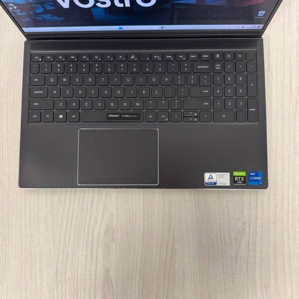 Ігровий ультрабук Б-клас Dell Vostro 15 7510 / 15.6" (1920x1080) IPS / Intel Core i7-11800H (8 (16) ядер по 2.3 - 4.6 GHz) / 16 GB DDR4 / 512 GB SSD NVMe / nVidia GeForce RTX 3050, 4 GB GDDR6, 128-bit / WebCam - Зображення 7