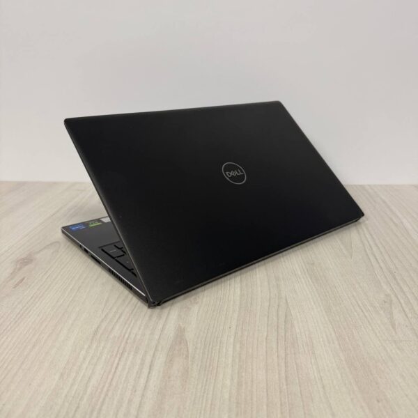Ігровий ультрабук Б-клас Dell Vostro 15 7510 / 15.6" (1920x1080) IPS / Intel Core i7-11800H (8 (16) ядер по 2.3 - 4.6 GHz) / 16 GB DDR4 / 512 GB SSD NVMe / nVidia GeForce RTX 3050, 4 GB GDDR6, 128-bit / WebCam - Зображення 6