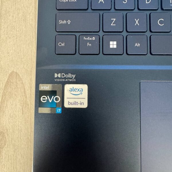 Ультрабук-трансформер Б-клас Asus Zenbook Pro 15 Flip Q529ZA / 15.6" (2880x1620) OLED / Intel Core i7-12700H (14 (20) ядер по 3.5 - 4.7 GHz) / 16 GB DDR5 / 512 GB SSD NVMe / Intel Iris Xe Graphics / WebCam - Зображення 8