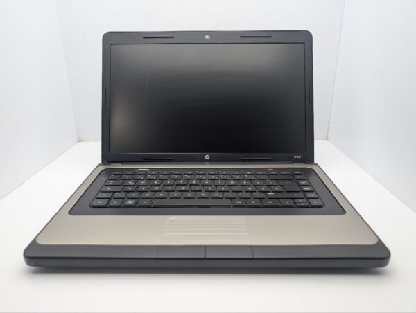 Ноутбук HP 655 / 15.6" (1366x768) TN / AMD E-450 (2 ядра по 1.6 GHz) / 6 GB DDR3 / 120 GB SSD / AMD Radeon HD 6320 Graphics / WebCam / DVD-ROM - Зображення 3