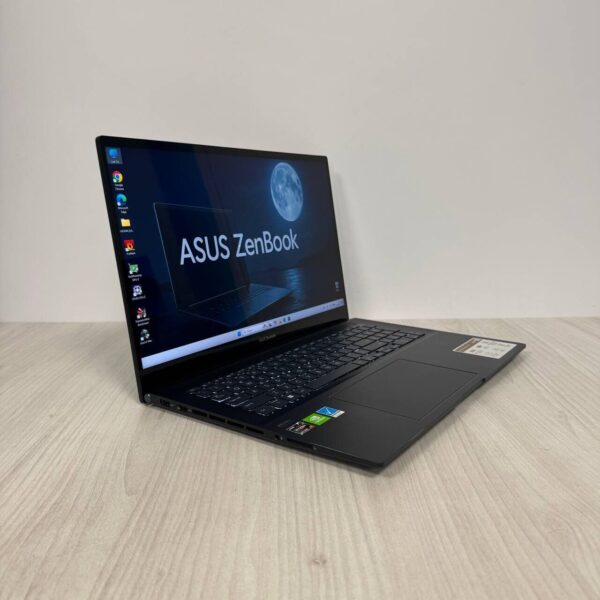 Ігровий ноутбук Asus ZenBook Pro 17 UM6702R / 17.3" (2560x1440) IPS Touch / AMD Ryzen 7 6800H (8 (16) ядер по 3.2 - 4.7 GHz) / 16 GB DDR5 / 512 GB SSD NVMe / nVidia GeForce RTX 3050, 4 GB GDDR6, 128-bit / WebCam - Зображення 4