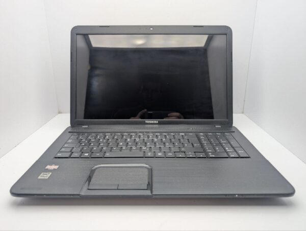 Ноутбук Toshiba Satellite C870D / 17.3" (1600x900) TN / AMD E1-1200 (2 ядра по 1.4 GHz) / 6 GB DDR3 / 120 GB SSD / AMD Radeon HD 7330, 1 GB GDDR3, 64-bit / WebCam - Зображення 3