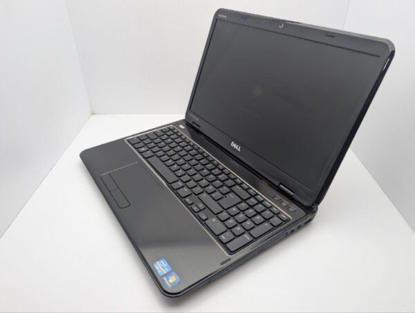 Ноутбук Dell Inspiron N5110 / 15.6" (1366x768) TN / Intel Core i3-2350M (2 (4) ядра по 2.3 GHz) / 6 GB DDR3 / 500 GB HDD / nVidia GeForce GT 525M, 1 GB GDDR3, 128-bit / WebCam / DVD-ROM - Зображення 7