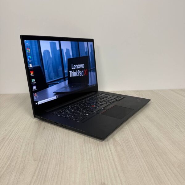 Ігровий ультрабук Lenovo ThinkPad X1 Extreme / 15.6" (3840x2160) IPS / Intel Core i7-8850H (6 (12) ядер по 2.6 - 4.3 GHz) / 16 GB DDR4 / 512 GB SSD NVMe / nVidia GeForce GTX 1050 Ti Max-Q, 4 GB GDDR5, 128-bit / WebCam - Зображення 4