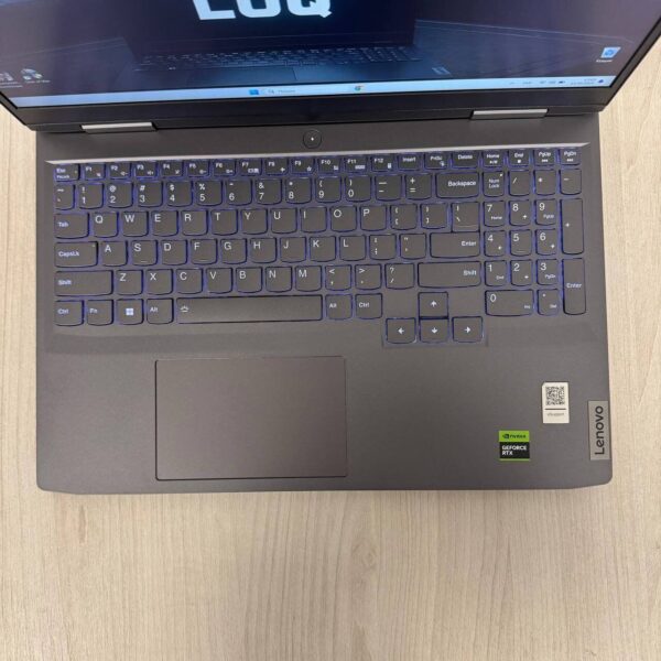Ігровий ноутбук Б-клас Lenovo LOQ 15APH8 / 15.6" (1920x1080) IPS / AMD Ryzen 7 7840HS (8 (16) ядер по 3.8 - 5.1 GHz) / 16 GB DDR5 / 512 GB SSD NVMe / nVidia GeForce RTX 4060, 8 GB GDDR6, 128-bit / WebCam - Зображення 7