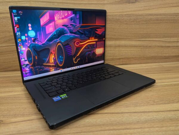 Ігровий ноутбук Б-клас Asus ROG Zephyrus M16 GU603ZW / 16" (1920x1200) IPS / Intel Core i9-12900H (14 (20) ядер по 3.8 - 5.0 GHz) / 16 GB DDR5 / 512 GB SSD / nVidia GeForce RTX 3070 Ti, 8 GB GDDR6X, 256-bit / WebCam / Windows 11 - Зображення 4
