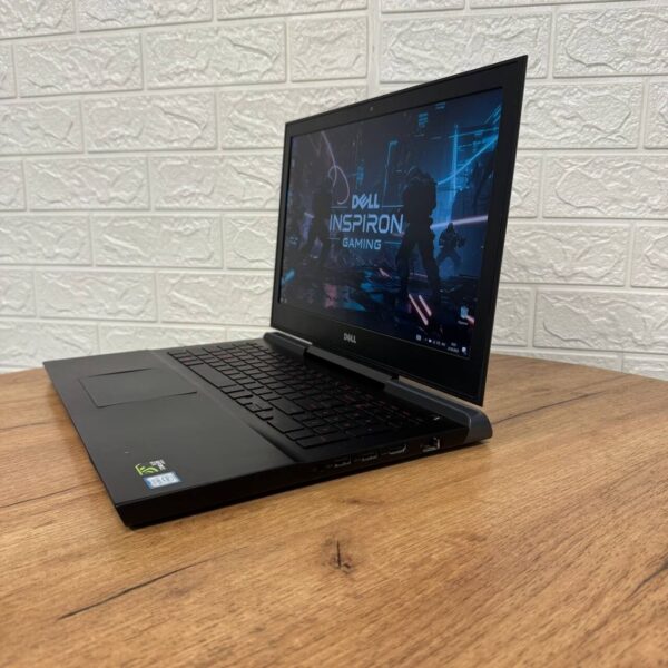 Ігровий ноутбук Б-клас Dell Inspiron 15 Gaming 7567 / 15.6" (1920x1080) IPS / Intel Core i5-7300HQ (4 ядра по 2.5 - 3.5 GHz) / 16 GB DDR4 / 128 GB SSD M.2 + 1000 GB HDD / nVidia GeForce GTX 1050, 4 GB GDDR5, 128-bit / WebCam - Зображення 5