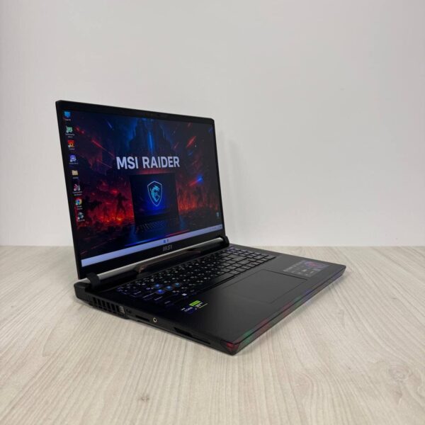 Ігровий ноутбук MSI Raider GE78HX 13VH / 17.3" (2560x1440) IPS / Intel Core i9-13950HX (24 (32) ядер по 2.2 - 5.5 GHz) / 32 GB DDR5 / 2000 GB SSD NVMe / nVidia GeForce RTX 4080, 12 GB GDDR6, 192-bit / WebCam - Зображення 4