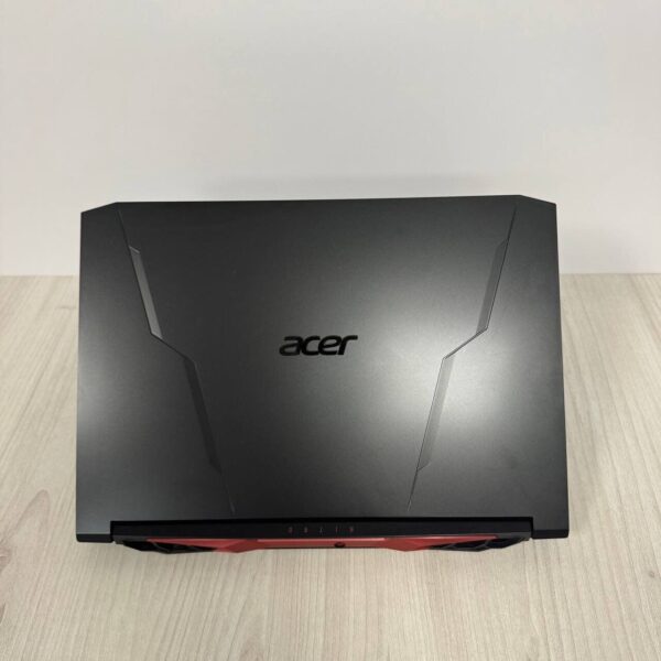 Ігровий ноутбук Б-клас Acer Nitro 5 AN515-45 / 15.6" (1920x1080) IPS / AMD Ryzen 7 5800H (8 (16) ядер по 3.2 - 4.4 GHz) / 16 GB DDR4 / 1000 GB SSD NVMe / nVidia GeForce RTX 3070, 8 GB GDDR6, 256-bit / WebCam - Зображення 3