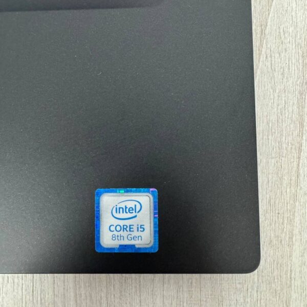 Ультрабук Dell Latitude 7490 / 14" (1920x1080) IPS / Intel Core i5-8250U (4 (8) ядра по 1.6 - 3.4 GHz) / 8 GB DDR4 / 128 GB SSD NVMe / Intel UHD Graphics 620 / WebCam - Зображення 8