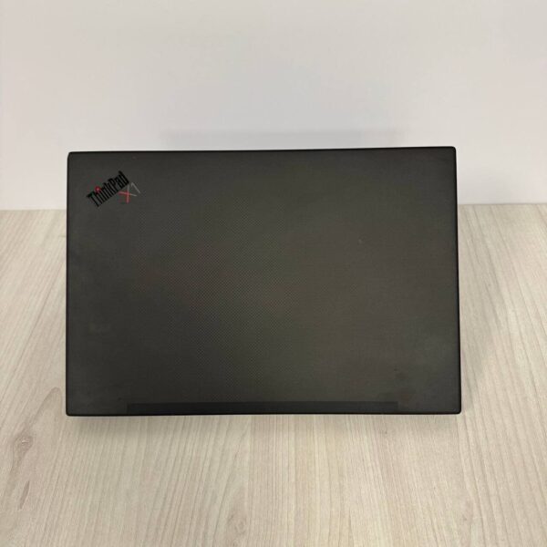 Ігровий ультрабук Б-клас Lenovo ThinkPad X1 Extreme Gen 3 / 15.6" (3840x2160) IPS / Intel Core i7-10850H (6 (12) ядер по 2.7 - 5.1 GHz) / 16 GB DDR4 / 512 GB SSD NVMe / nVidia GeForce GTX 1650 Max-Q, 4 GB GDDR6, 128-bit / WebCam - Зображення 3