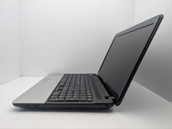 Ноутбук Packard Bell EasyNote TE11BZ / 15.6" (1366x768) TN / AMD E1-1200 (2 ядра по 1.4 GHz) / 6 GB DDR3 / 120 GB SSD / AMD Radeon HD 7310 Graphics / WebCam / DVD-ROM - Зображення 5